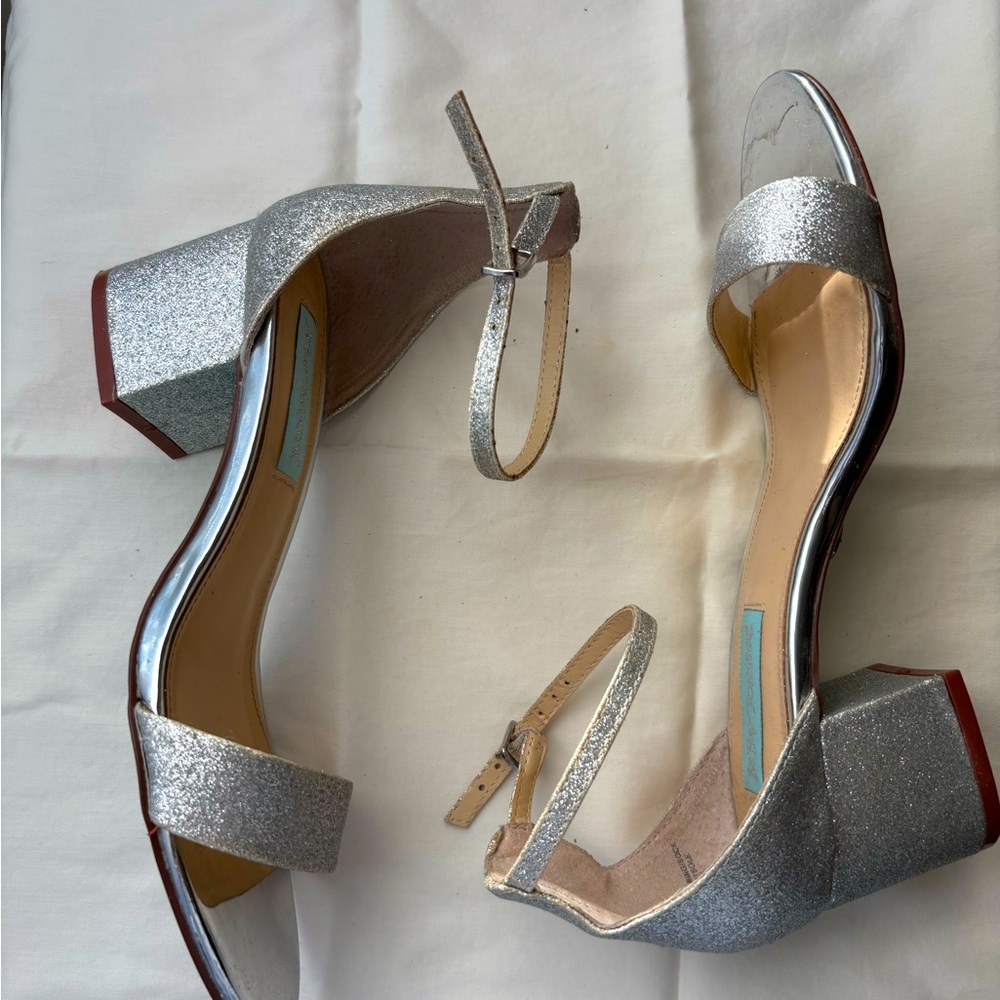 Betsey Johnson block heel sandal